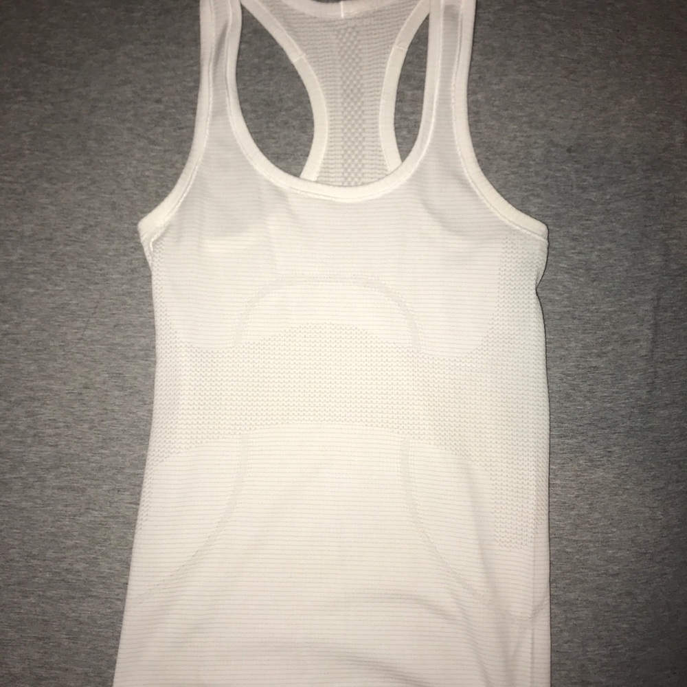 LULULEMON RAZORBACK TANK